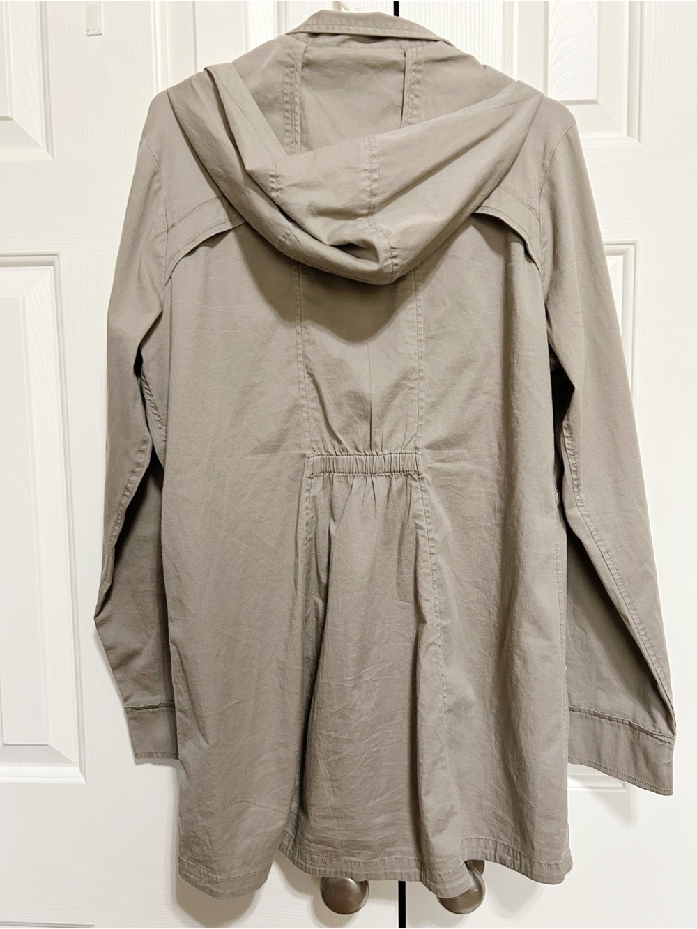 Athleta Hooded Anorak Utility Jacket Drawstring Waist Large Athleisure Coastal - Picture 3 of 5